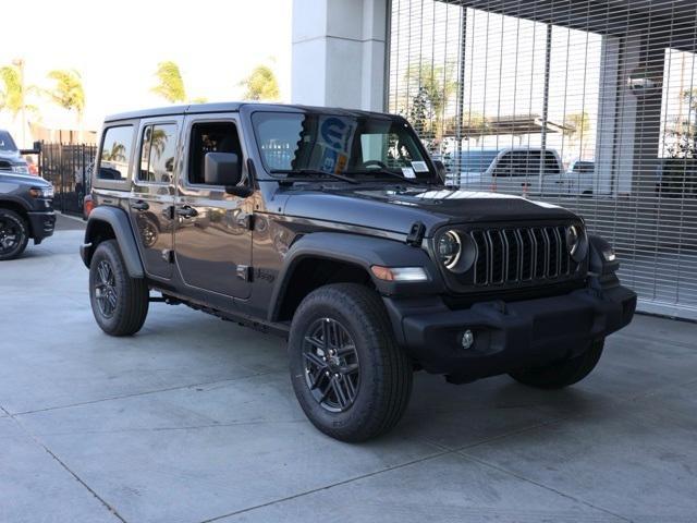 new 2025 Jeep Wrangler car, priced at $43,236