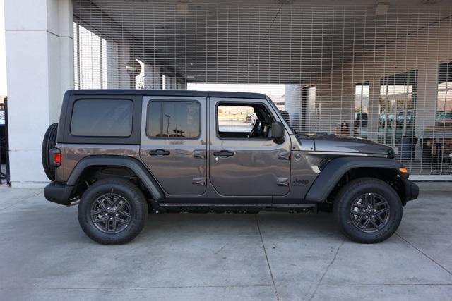 new 2025 Jeep Wrangler car, priced at $43,236