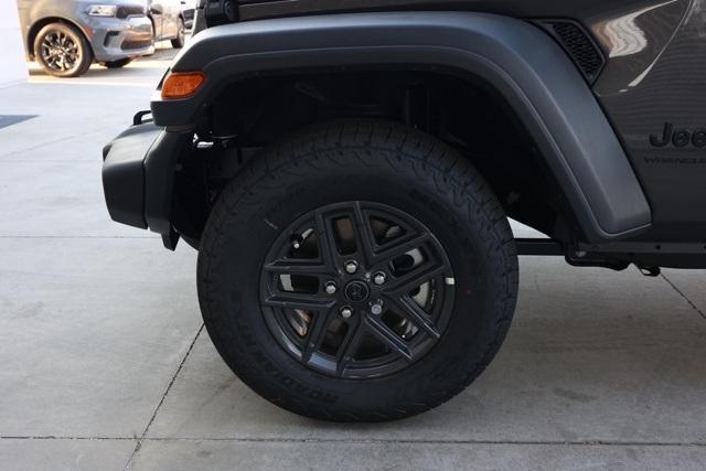 new 2025 Jeep Wrangler car, priced at $43,236