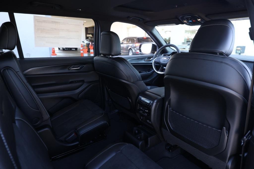 new 2025 Jeep Grand Cherokee L car, priced at $42,280