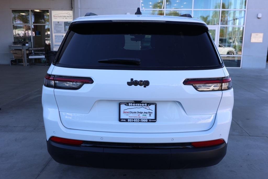 new 2025 Jeep Grand Cherokee L car, priced at $42,280