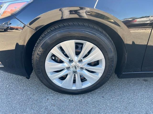 used 2022 Nissan Sentra car, priced at $13,998