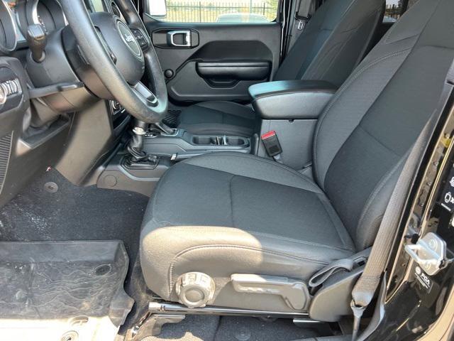 used 2021 Jeep Gladiator car, priced at $32,426