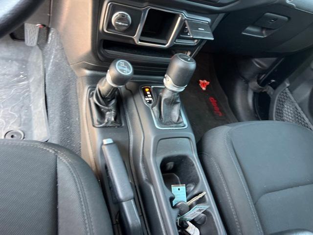 used 2021 Jeep Gladiator car, priced at $32,426