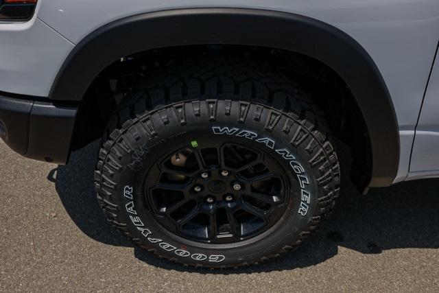 new 2025 Ram 1500 car, priced at $67,055