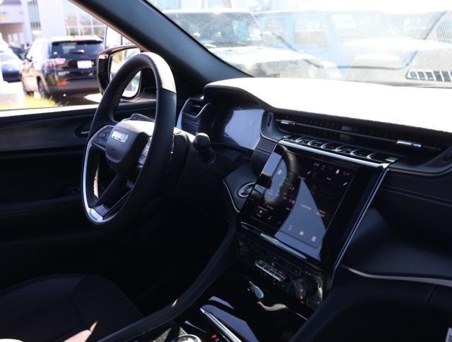 new 2025 Jeep Grand Cherokee car, priced at $46,153