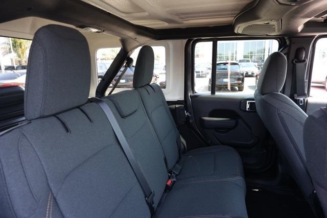 new 2025 Jeep Wrangler car, priced at $48,073