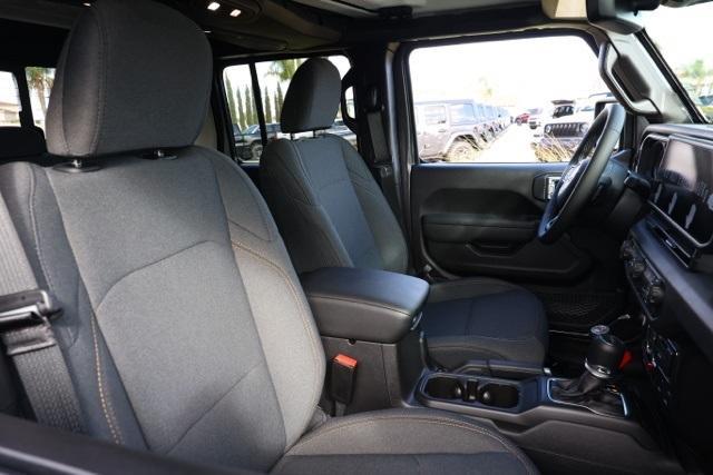 new 2025 Jeep Gladiator car, priced at $51,339