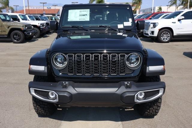 new 2025 Jeep Gladiator car, priced at $47,285