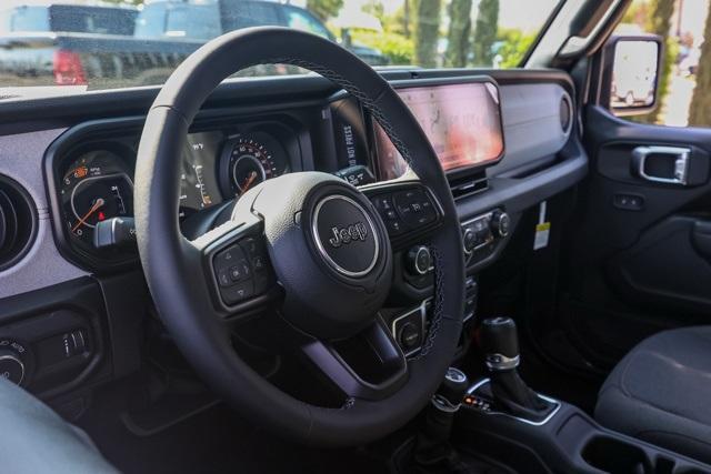 new 2025 Jeep Wrangler car, priced at $47,358