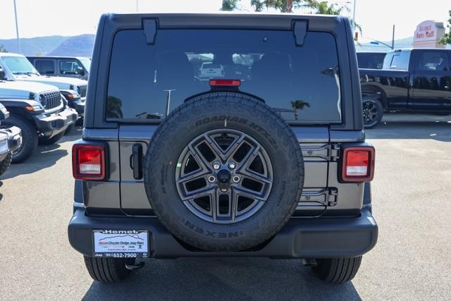 new 2025 Jeep Wrangler car, priced at $47,358