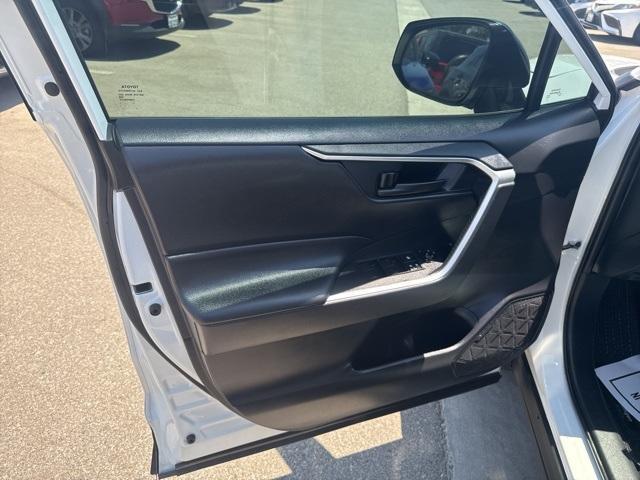 used 2020 Toyota RAV4 car, priced at $21,845