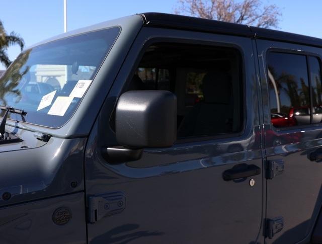 new 2025 Jeep Wrangler car, priced at $39,753