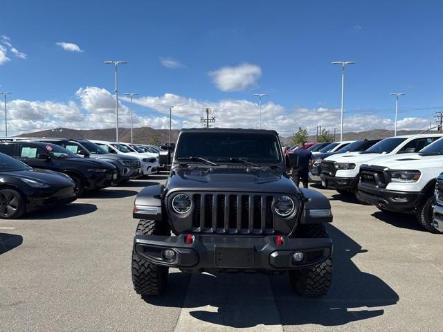 used 2023 Jeep Gladiator car, priced at $39,387