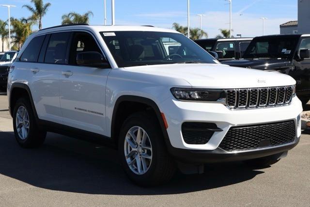 new 2025 Jeep Grand Cherokee car, priced at $42,074