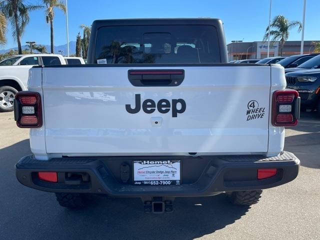 new 2025 Jeep Gladiator car, priced at $51,435