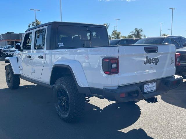 new 2025 Jeep Gladiator car, priced at $51,435