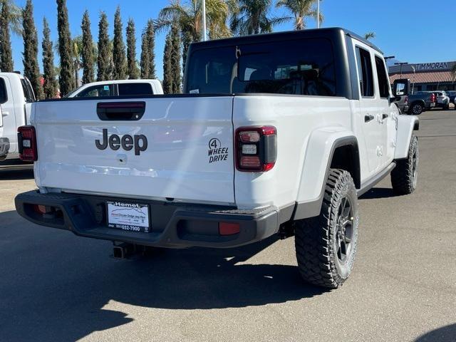 new 2025 Jeep Gladiator car, priced at $51,435