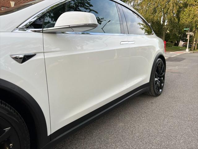 used 2020 Tesla Model X car, priced at $59,900