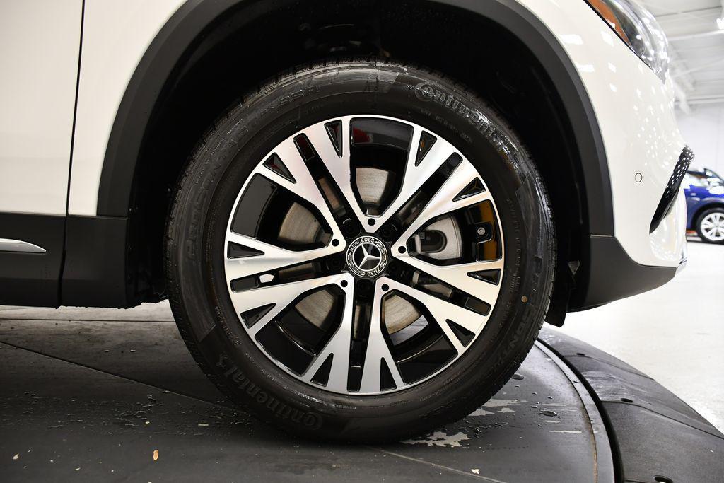 new 2026 Mercedes-Benz GLA 250 car, priced at $51,765