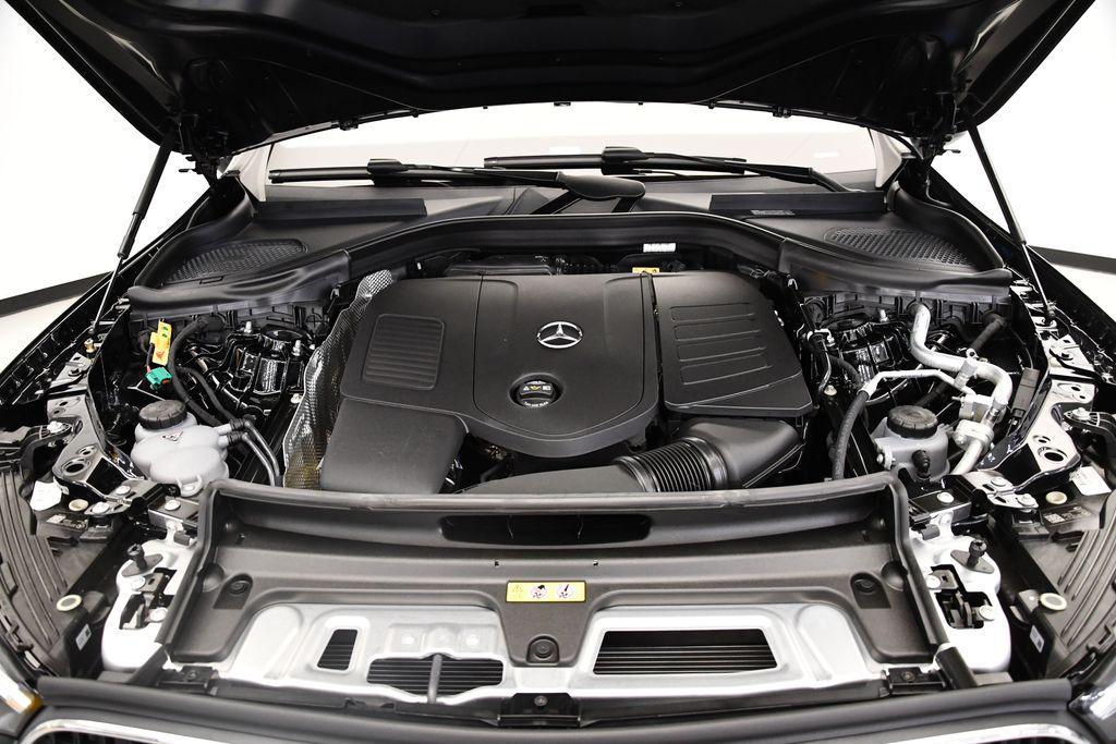 used 2025 Mercedes-Benz GLC 350e car, priced at $54,695