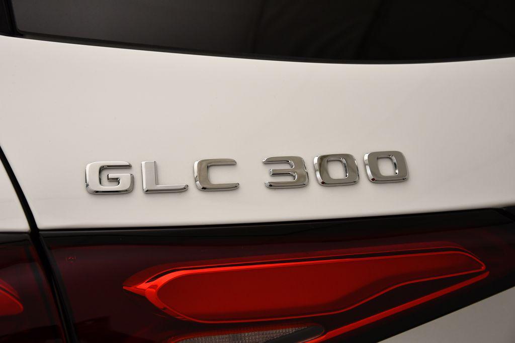 used 2025 Mercedes-Benz GLC 300 car, priced at $44,185