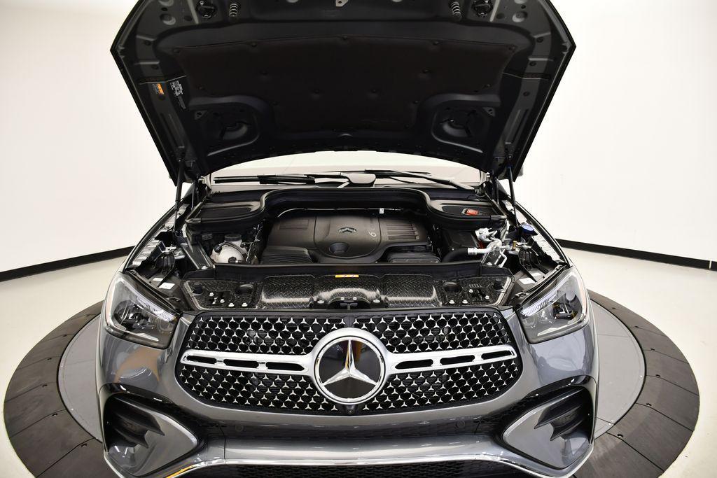 new 2026 Mercedes-Benz GLE 450 car, priced at $78,145