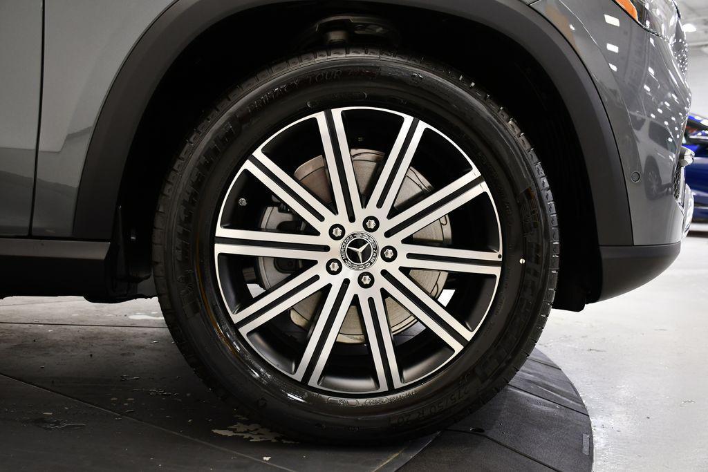 new 2026 Mercedes-Benz GLE 350 car, priced at $71,280