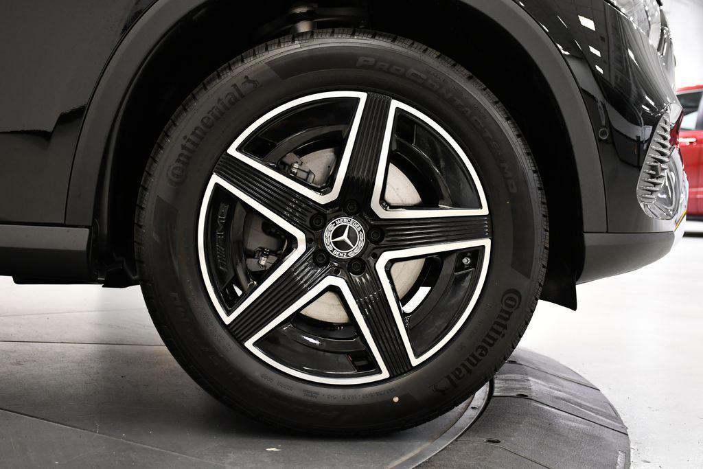 new 2026 Mercedes-Benz GLC 300 car, priced at $54,785