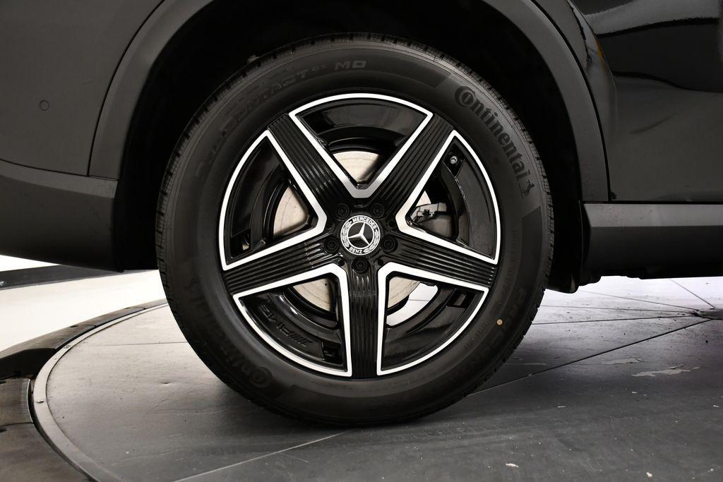 new 2026 Mercedes-Benz GLC 300 car, priced at $54,785