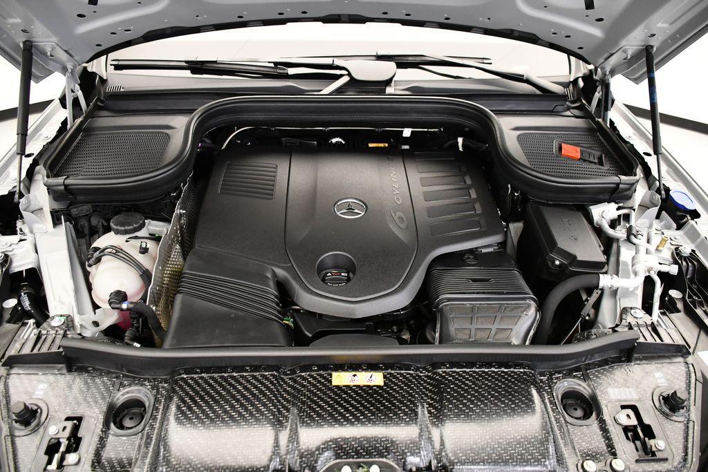 new 2026 Mercedes-Benz GLE 450 car, priced at $92,180