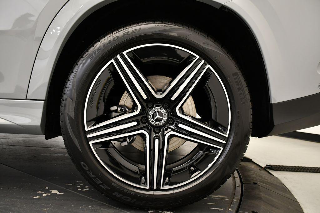 new 2026 Mercedes-Benz GLE 450 car, priced at $92,180