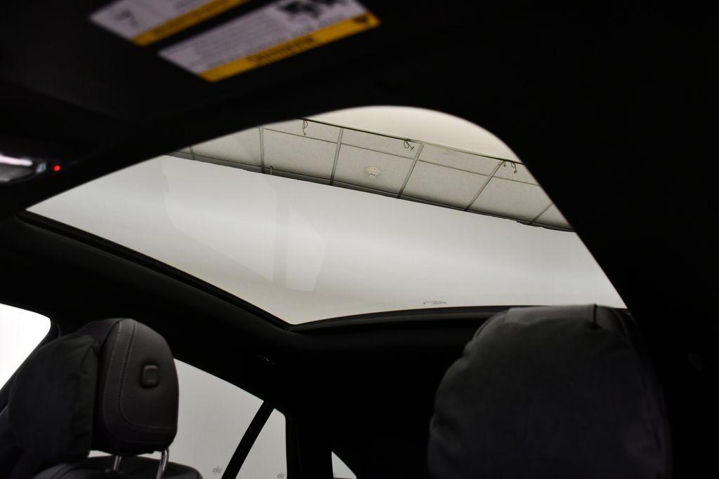 new 2026 Mercedes-Benz GLE 450 car, priced at $92,180