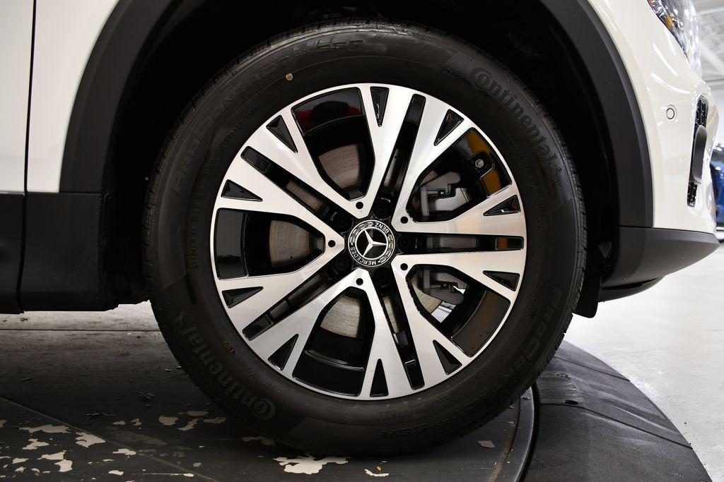 new 2026 Mercedes-Benz GLB 250 car, priced at $54,130