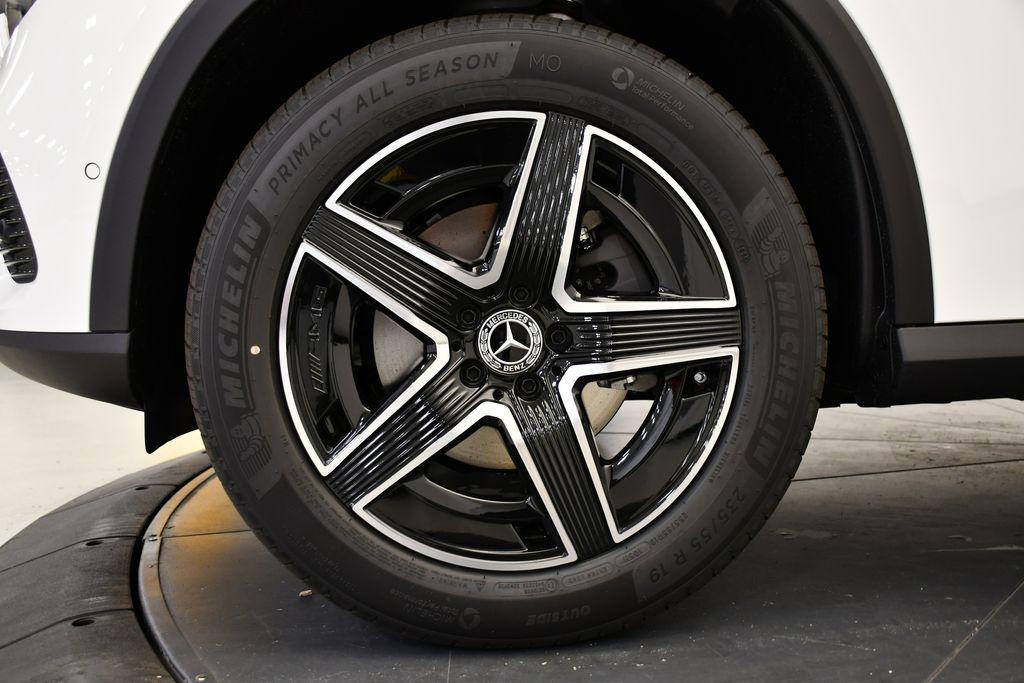 new 2026 Mercedes-Benz GLC 300 car, priced at $54,885