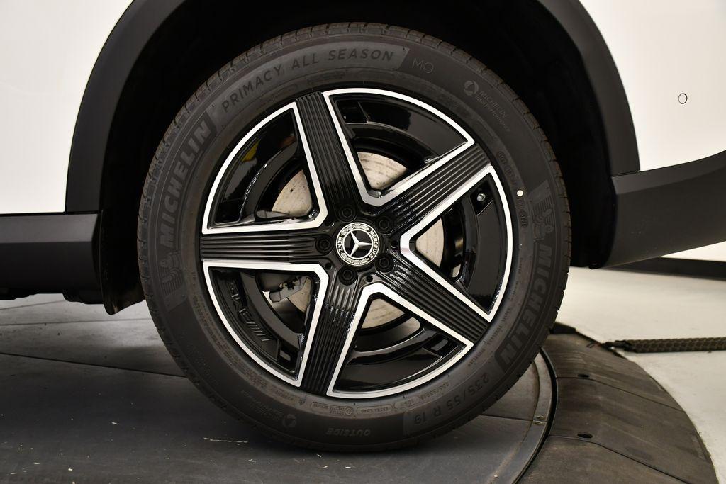 new 2026 Mercedes-Benz GLC 300 car, priced at $54,885