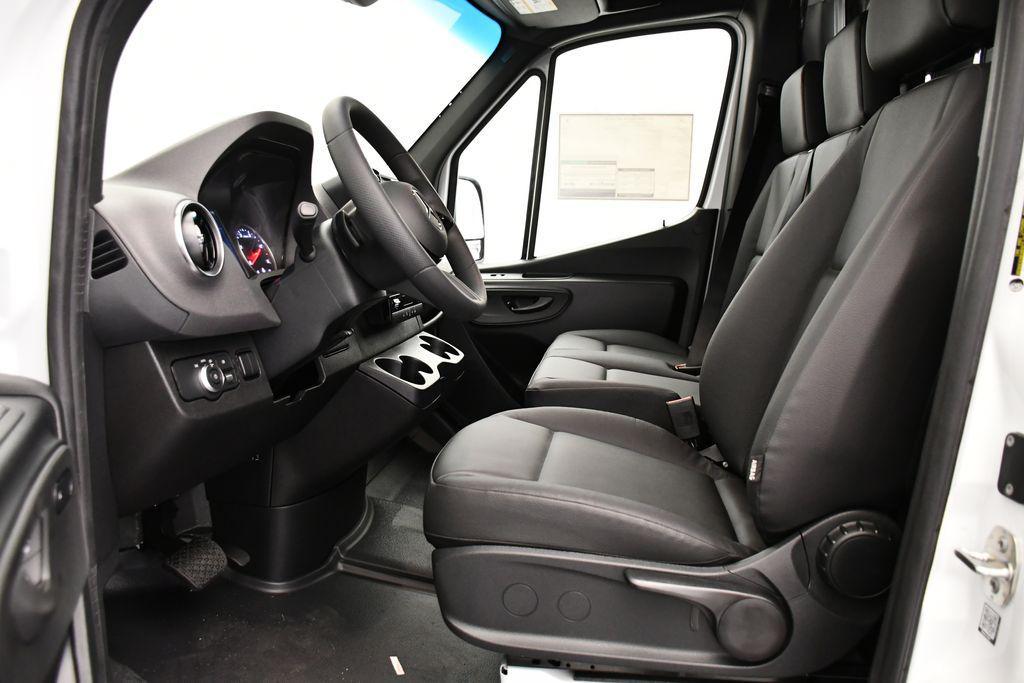new 2026 Mercedes-Benz Sprinter 2500 car, priced at $59,080