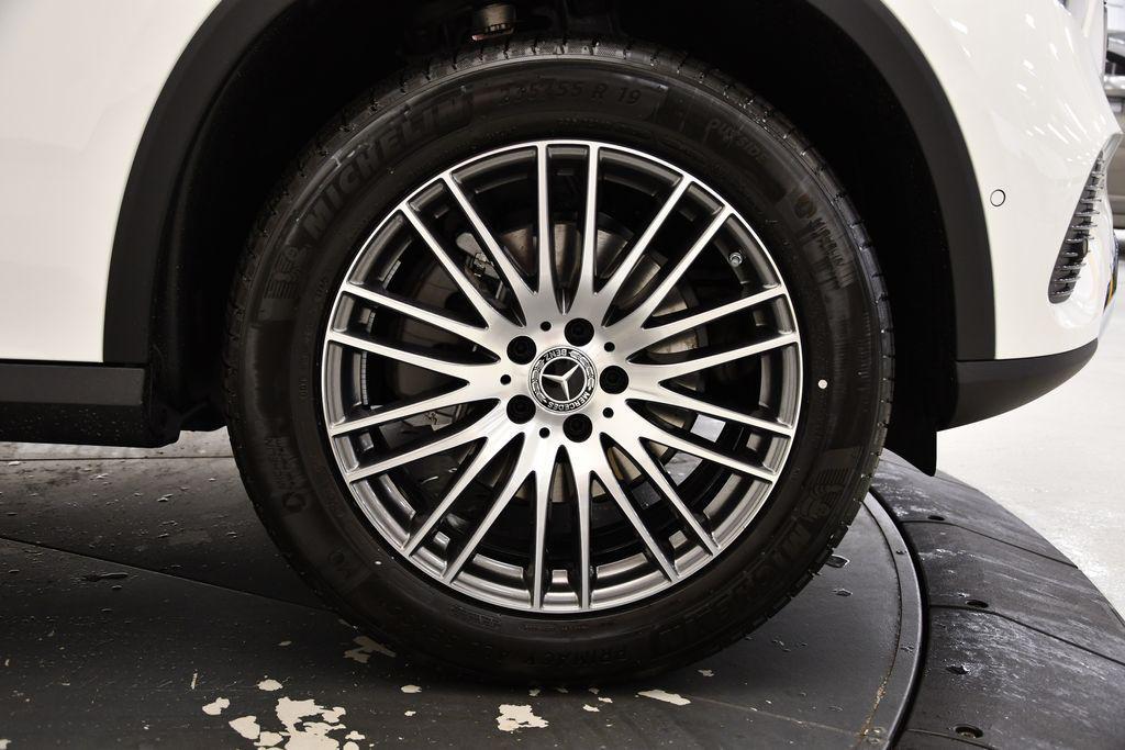used 2025 Mercedes-Benz GLC 300 car, priced at $46,535
