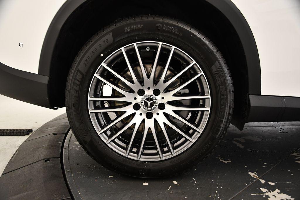 used 2025 Mercedes-Benz GLC 300 car, priced at $46,535