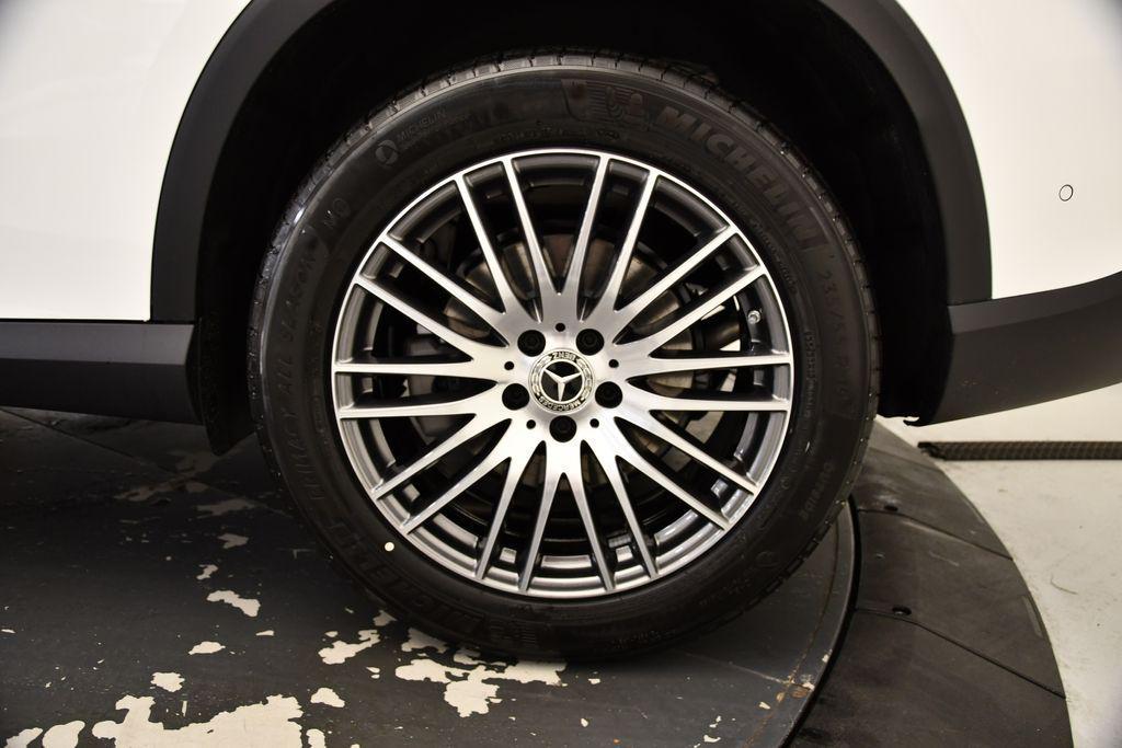 used 2025 Mercedes-Benz GLC 300 car, priced at $46,535