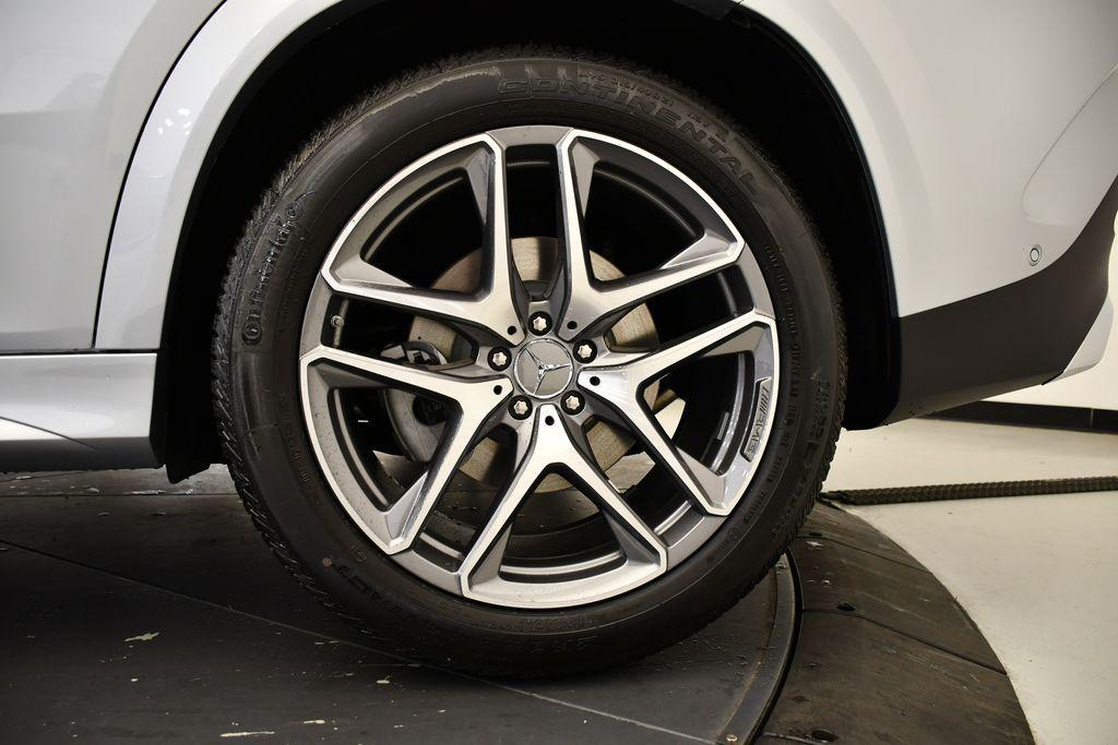new 2026 Mercedes-Benz AMG GLE 53 car, priced at $93,935