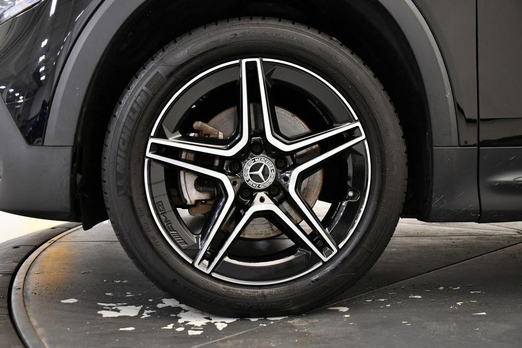 used 2021 Mercedes-Benz GLB 250 car, priced at $26,793