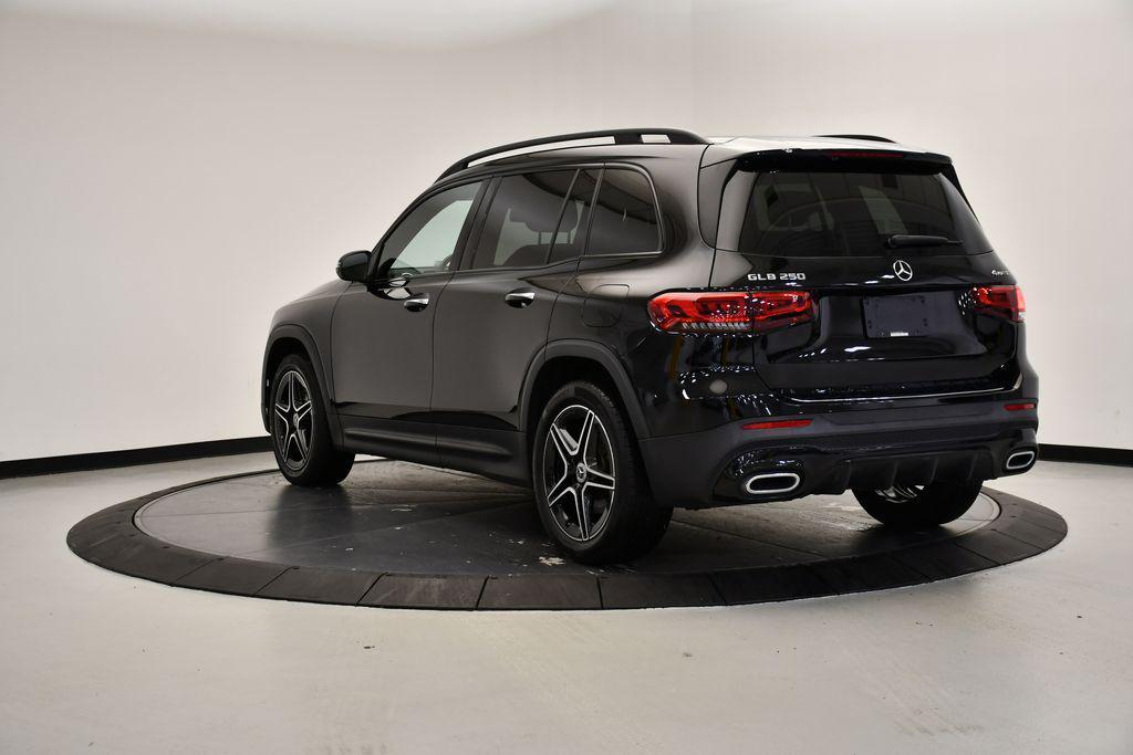 used 2021 Mercedes-Benz GLB 250 car, priced at $26,793