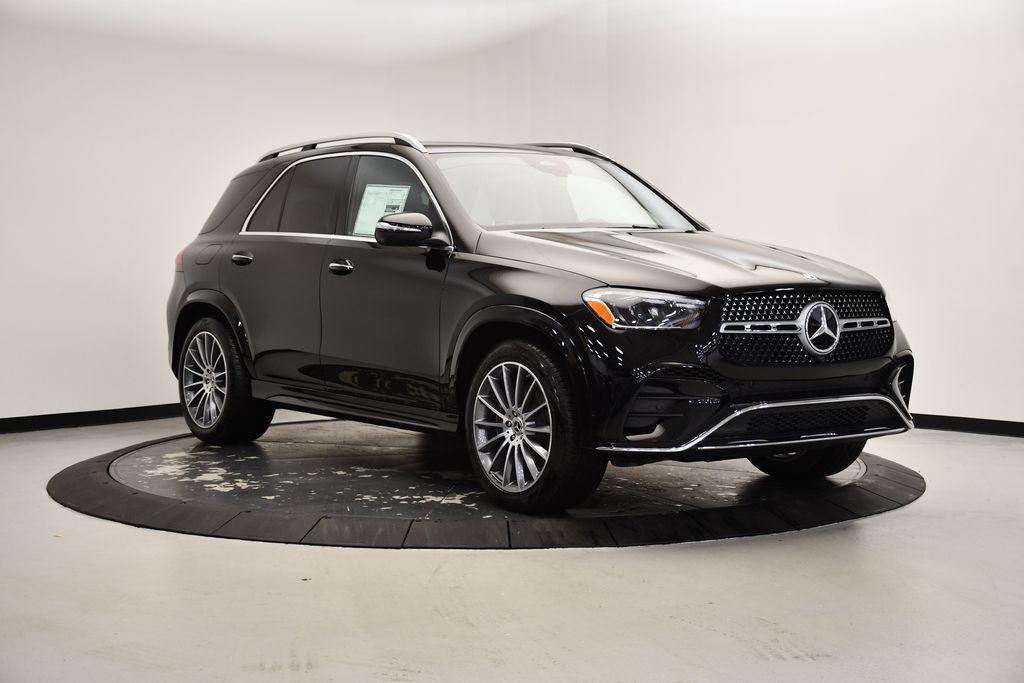 new 2025 Mercedes-Benz GLE 580 car, priced at $93,465