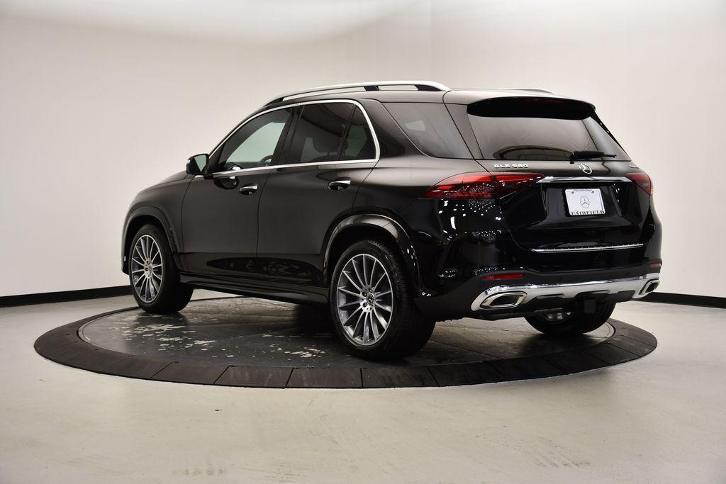 new 2025 Mercedes-Benz GLE 580 car, priced at $93,465