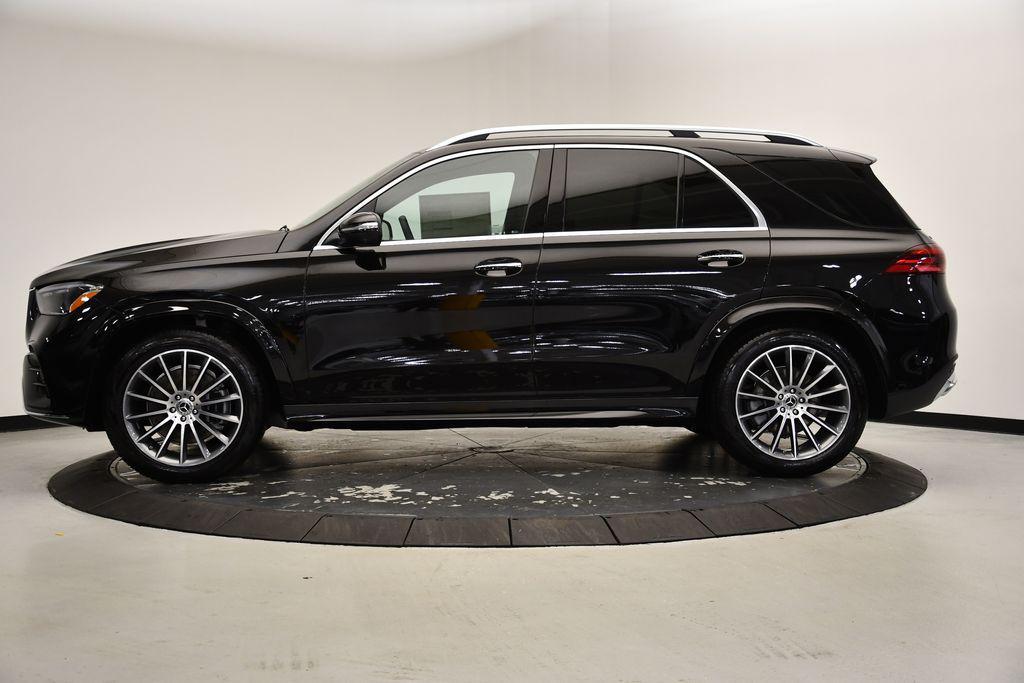 new 2025 Mercedes-Benz GLE 580 car, priced at $93,465