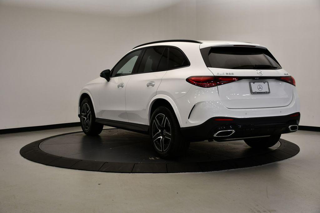 new 2025 Mercedes-Benz GLC 300 car, priced at $59,465