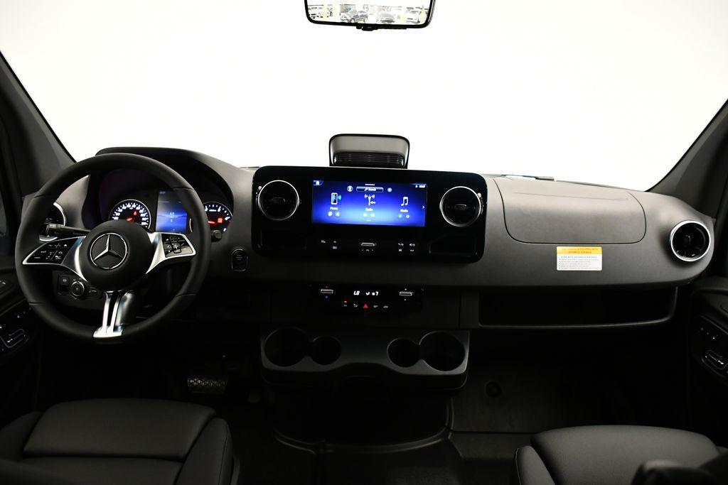new 2025 Mercedes-Benz Sprinter 2500 car, priced at $71,215