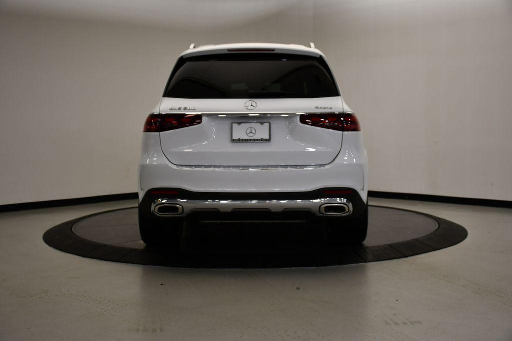 new 2026 Mercedes-Benz GLS 580 car, priced at $121,030