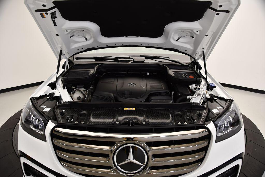 used 2025 Mercedes-Benz GLS 450 car, priced at $87,720